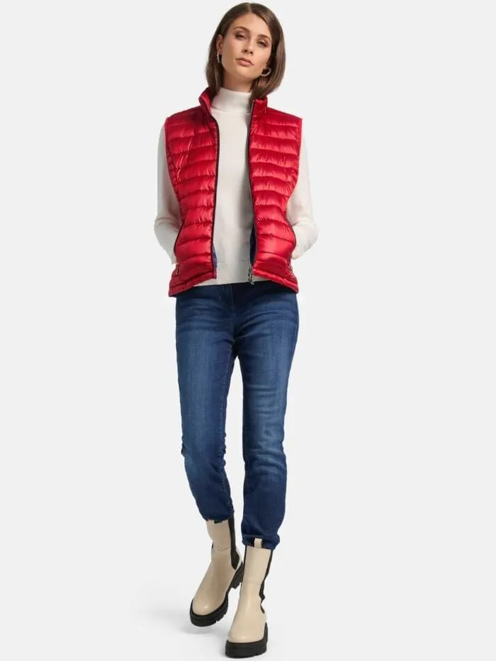 Basler S Red and Navy Reversible Quilted Gilet 1218120201 15007 6102